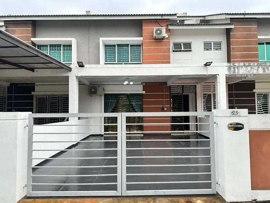 Rania Pearl Double Storey Family Home, Bertam Penang Homestay Kepala Batas